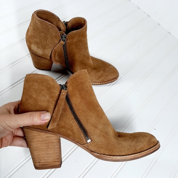DOLCE VITA Janele Twin-zip Classic Suede Leather Bootie In Camel C501 - Picture 6 of 13